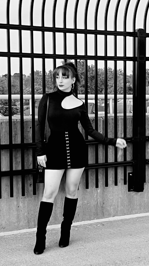 Chloe Ruffennach with black and white filter